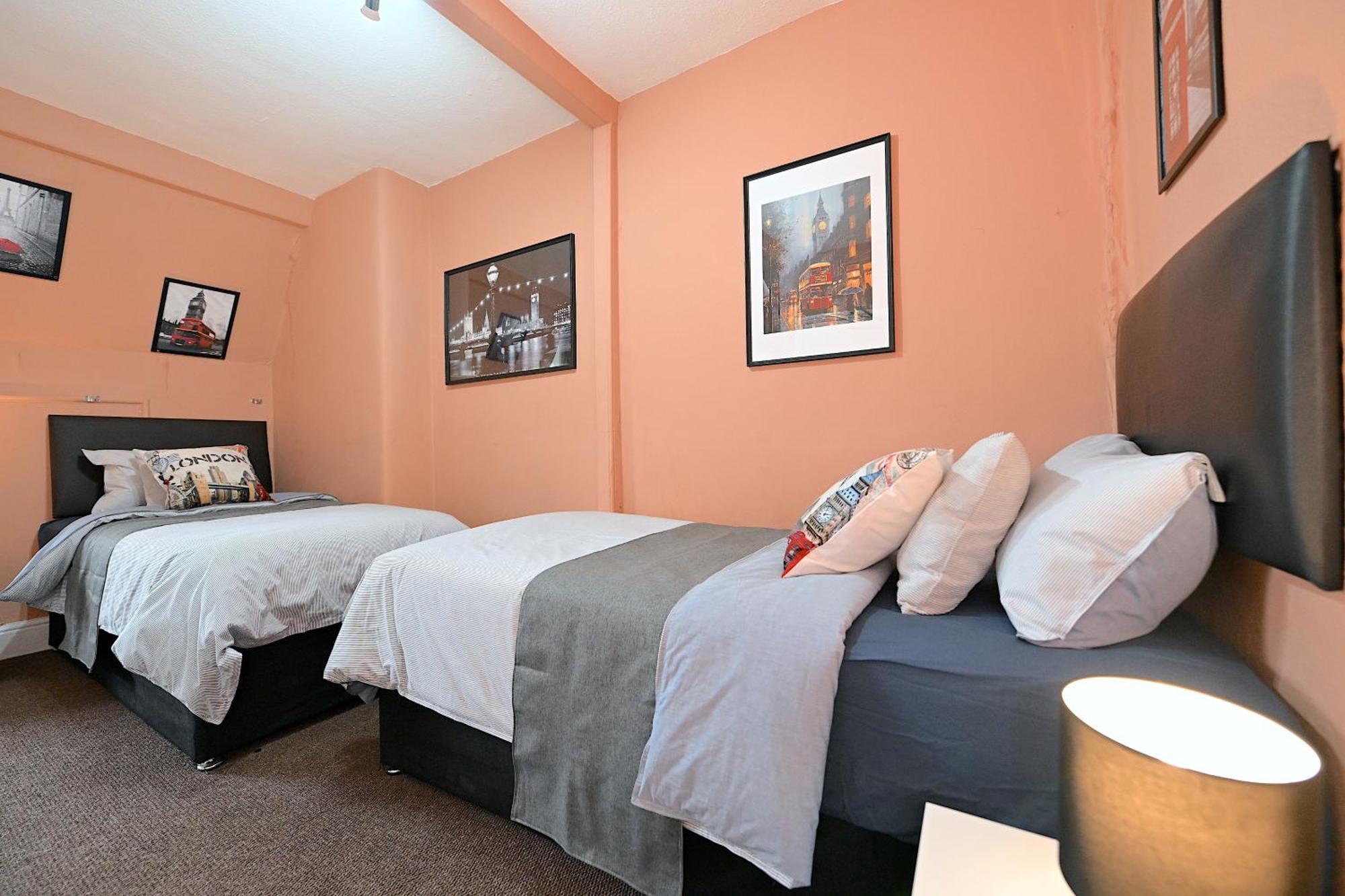 Stunning 3 Bedroom Serviced Flat In North London Exterior foto