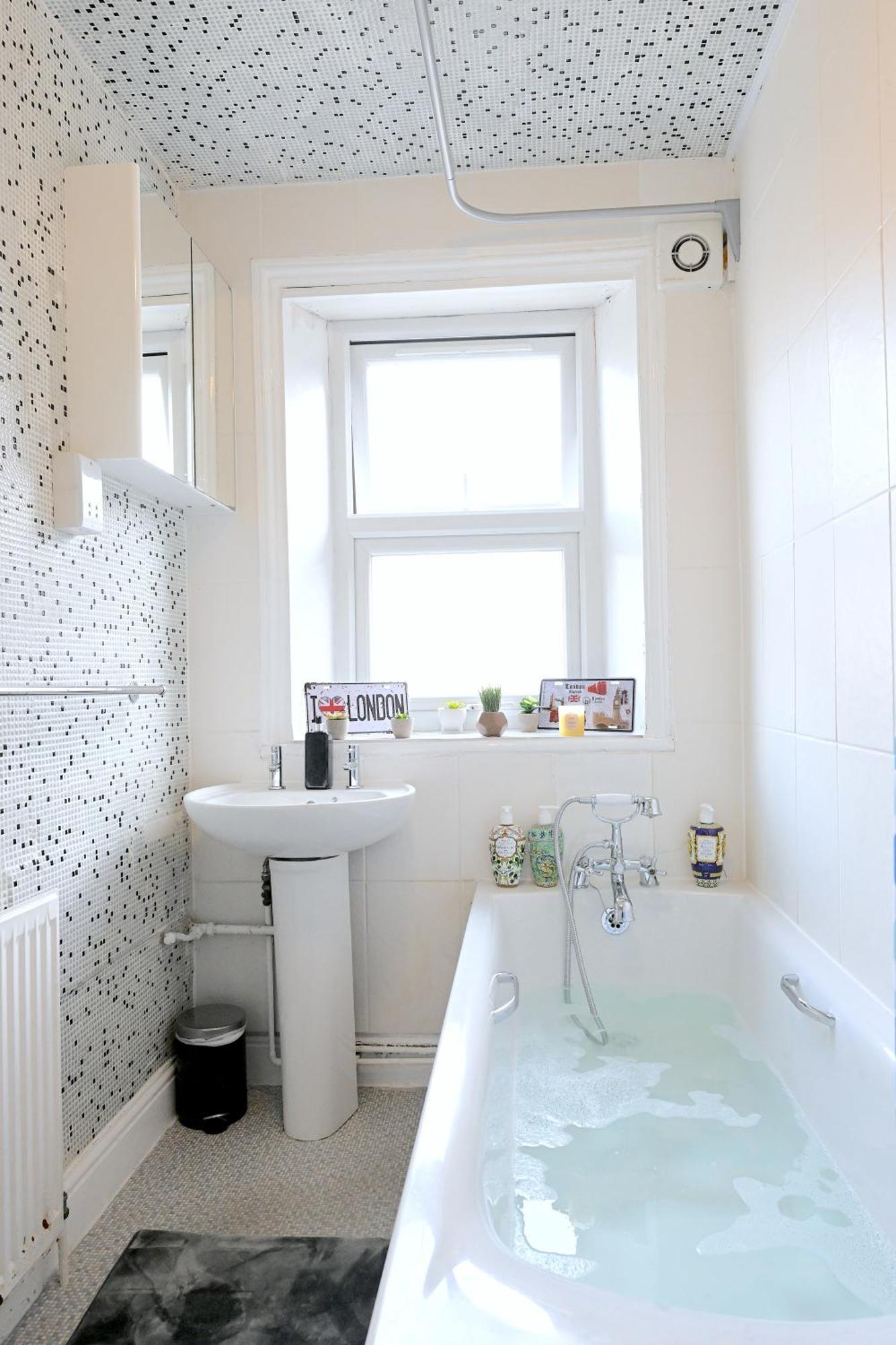 Stunning 3 Bedroom Serviced Flat In North London Exterior foto