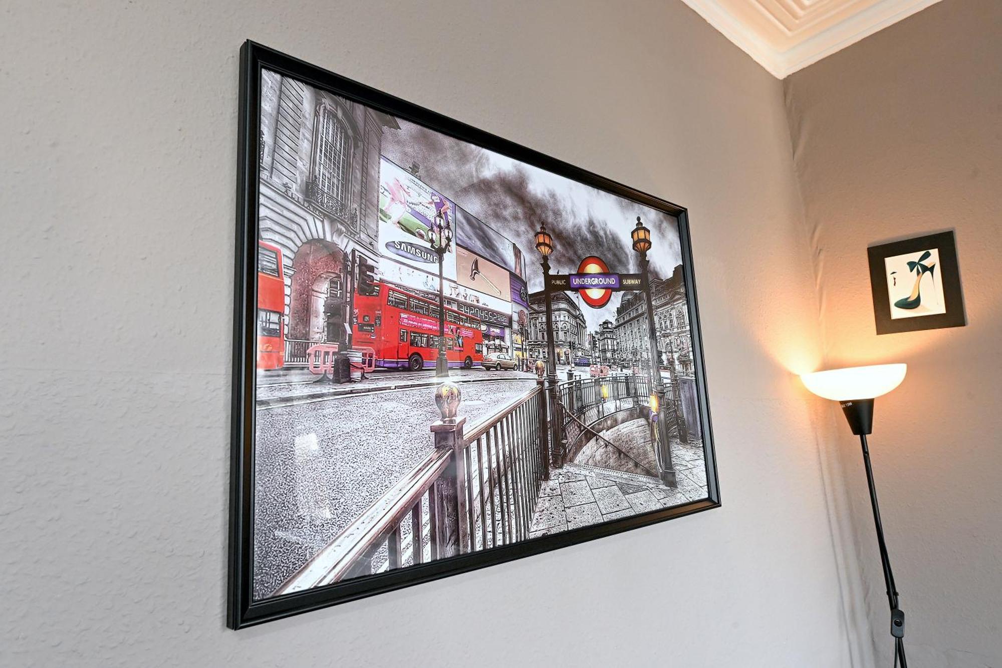 Stunning 3 Bedroom Serviced Flat In North London Exterior foto